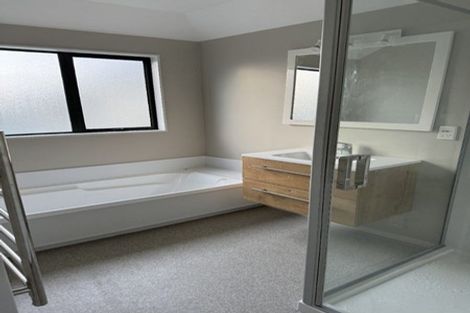 Photo of property in 8 Princess Street, Newtown, Wellington, 6021