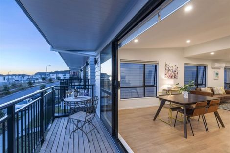 Photo of property in 50 Ascension Crescent, Orewa, 0931