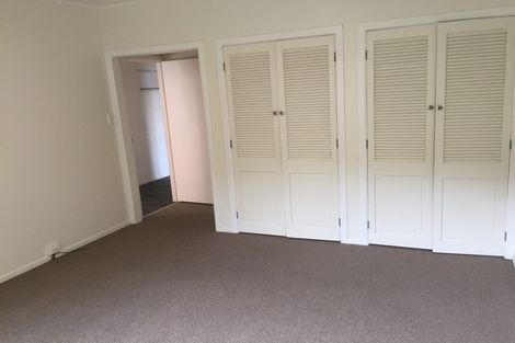 Photo of property in 132 Parkvale Road, Karori, Wellington, 6012