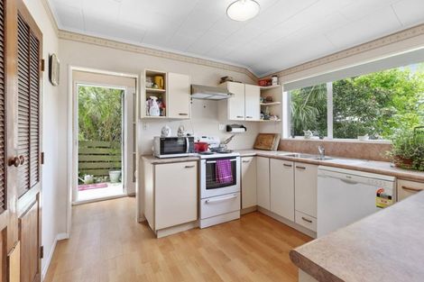 Photo of property in 27 Discovery Drive, Whitby, Porirua, 5024