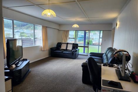 Photo of property in 11 Belgrave Street, Wainuiomata, Lower Hutt, 5014