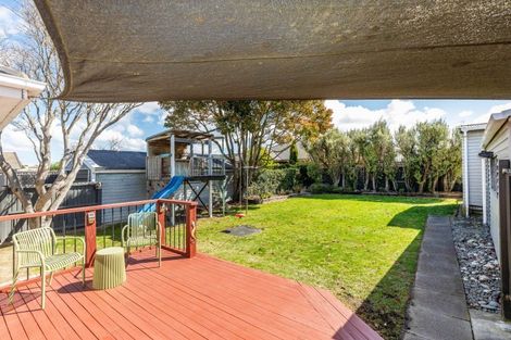 Photo of property in 61 Charlcott Street, Burnside, Christchurch, 8053