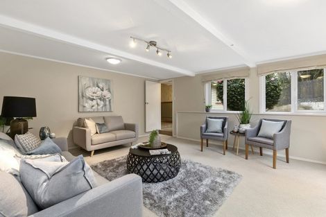 Photo of property in 207 Miromiro Road, Normandale, Lower Hutt, 5010