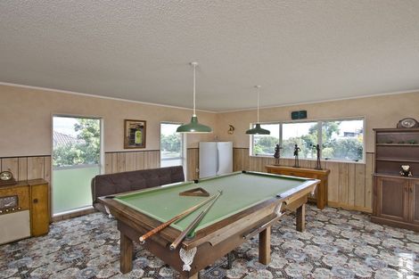 Photo of property in 1228 Papamoa Beach Road, Papamoa Beach, Papamoa, 3118