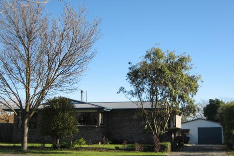 Photo of property in 1 Kaweka Place, Havelock North, 4130