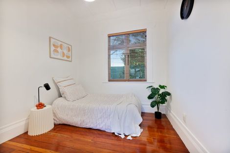 Photo of property in 10a Arawa Street, New Lynn, Auckland, 0600