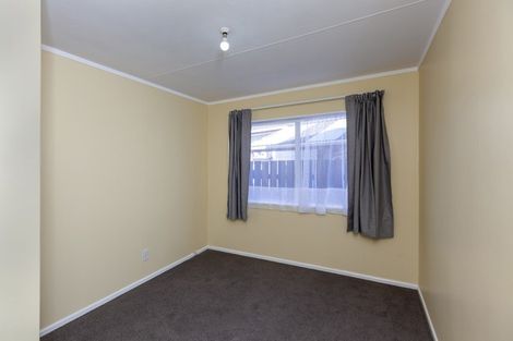 Photo of property in 5 Ruahine Street, Paraparaumu, 5032