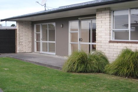 Photo of property in 26 Manu Crescent, Upper Vogeltown, New Plymouth, 4310