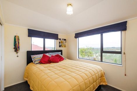 Photo of property in 115 Pacific Drive, Fitzherbert, Palmerston North, 4410