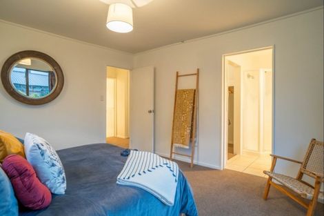Photo of property in 19a Huia Street, Waikanae, 5036