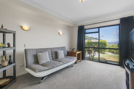 Photo of property in 15 Aurora Avenue, Welcome Bay, Tauranga, 3112