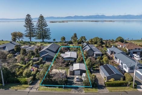Photo of property in 21 Trewavas Street, Motueka, 7120