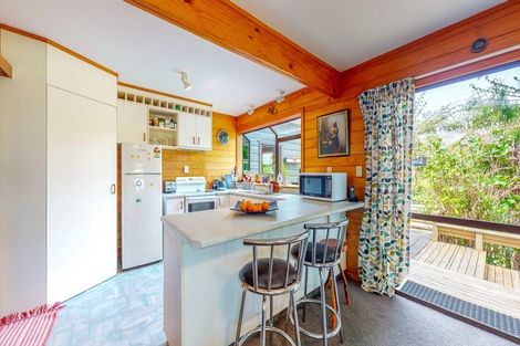 Photo of property in 12 Adams Road, Thornton Bay, Thames, 3575