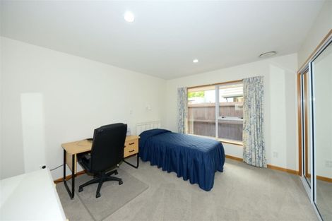 Photo of property in 3 Althorp Place, Avonhead, Christchurch, 8042