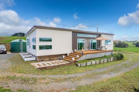 Photo of property in 925 Ngaroma Road, Wharepuhunga, Te Awamutu, 3874