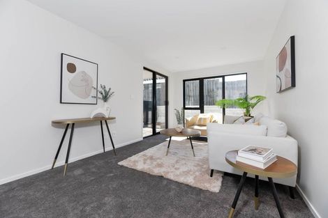 Photo of property in 2 Choice Avenue, Henderson, Auckland, 0612