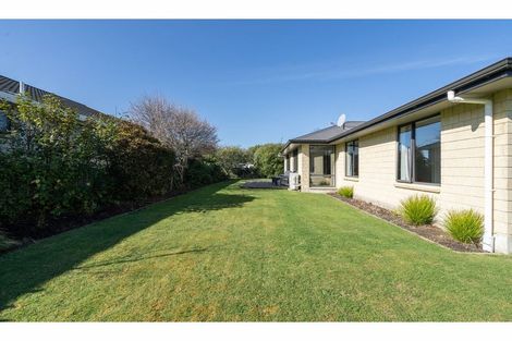 Photo of property in 37 Vogel Place, Waikiwi, Invercargill, 9810