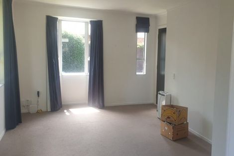 Photo of property in 2/51 Ambleside Drive, Burnside, Christchurch, 8053