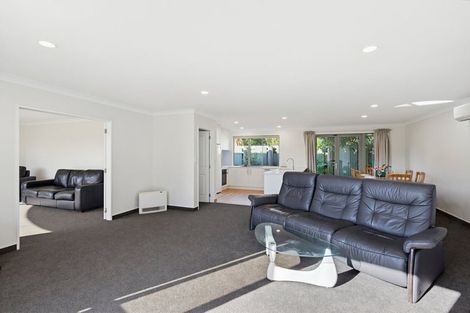 Photo of property in 51 Milne Drive, Paraparaumu, 5032