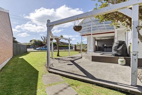 Photo of property in 46a Barrett Road, Whalers Gate, New Plymouth, 4310