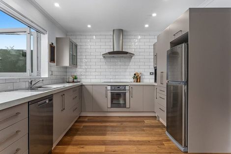 Photo of property in 299 Pohutukawa Avenue, Ohope, 3121