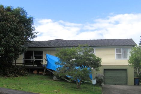 Photo of property in 42 Rehia Road, Massey, Auckland, 0614