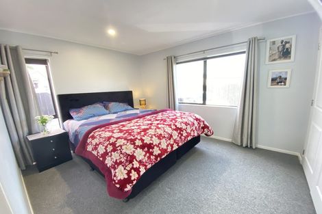 Photo of property in 13a Clarice Place, Takanini, 2112