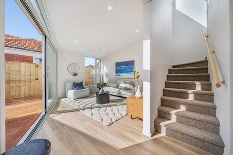 Photo of property in 11 Collingwood Street, Waterloo, Lower Hutt, 5011