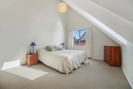 Photo of property in 2/10 Counsel Terrace, Mount Albert, Auckland, 1025
