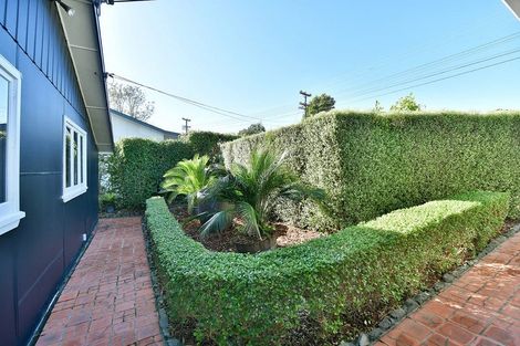 Photo of property in 12 Foster Crescent, Snells Beach, 0920