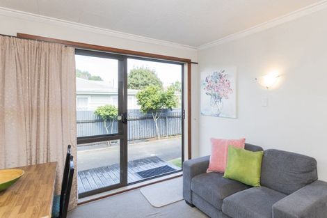 Photo of property in 16 Rawiri Street, Kaiti, Gisborne, 4010