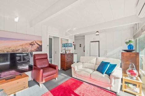 Photo of property in 7/18 Parr Terrace, Castor Bay, Auckland, 0620