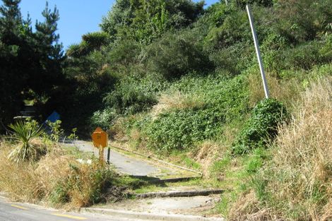 Photo of property in 24 Selwyn Road, Lyttelton, 8082