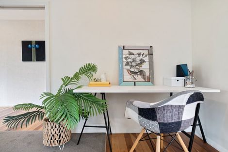 Photo of property in 13 Vardon Road, St Andrews, Hamilton, 3200