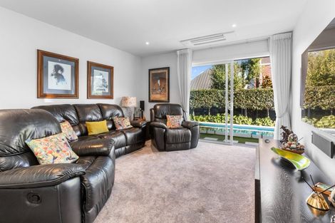 Photo of property in 197 Fendalton Road, Fendalton, Christchurch, 8052