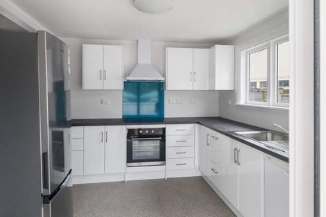 Photo of property in 31 Happy Valley Road, Owhiro Bay, Wellington, 6023