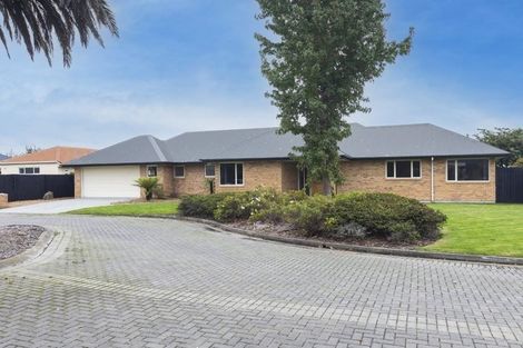 Photo of property in 18 Montego Close, Shirley, Christchurch, 8052