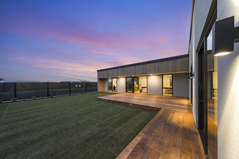 Photo of property in 27 Goldie Drive, Rangiora, 7400