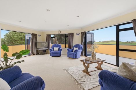 Photo of property in 1 Bermuda Drive, Papamoa Beach, Papamoa, 3118