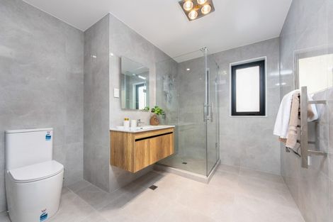 Photo of property in 6 Kiekie Street, Westgate, 0814