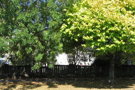 Photo of property in 32 Seabrook Avenue, New Lynn, Auckland, 0600