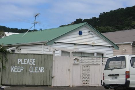 Photo of property in 1 Carrington Street, Mount Cook, Wellington, 6021