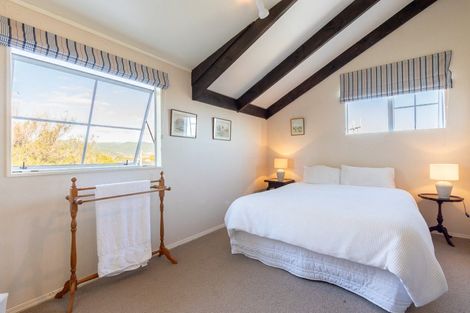 Photo of property in 4 Murray Court, Paraparaumu Beach, Paraparaumu, 5032