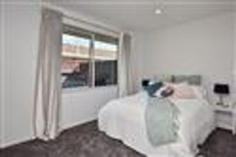 Photo of property in 2/23 Wakelin Place, Redwood, Christchurch, 8051