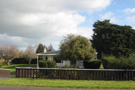 Photo of property in 59 Victoria Street, Carterton, 5713