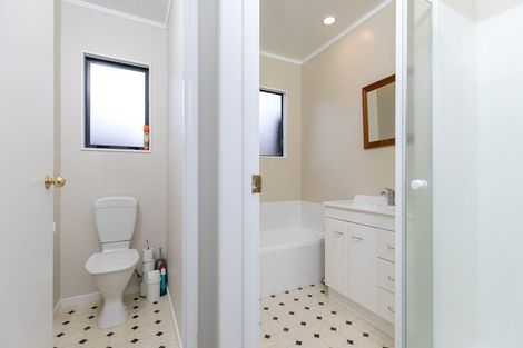 Photo of property in 2 Arundel Place, Nawton, Hamilton, 3200