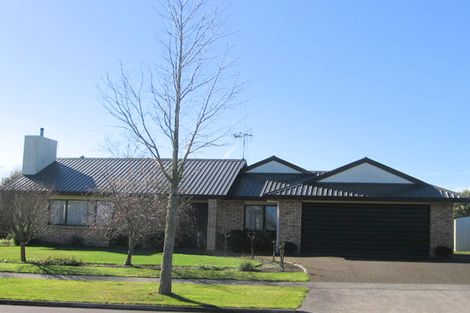 Photo of property in 22 Admiral Crescent, Flagstaff, Hamilton, 3210