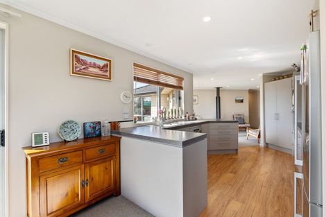 Photo of property in 12 Willowside Place, Amberley, 7410