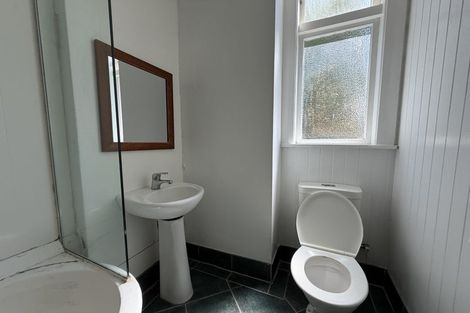 Photo of property in 24 Imperial Terrace, Melrose, Wellington, 6022
