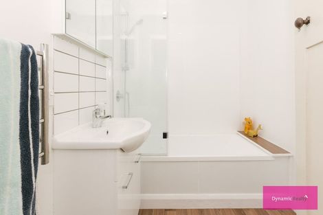 Photo of property in 36 Burns Avenue, Takaro, Palmerston North, 4412